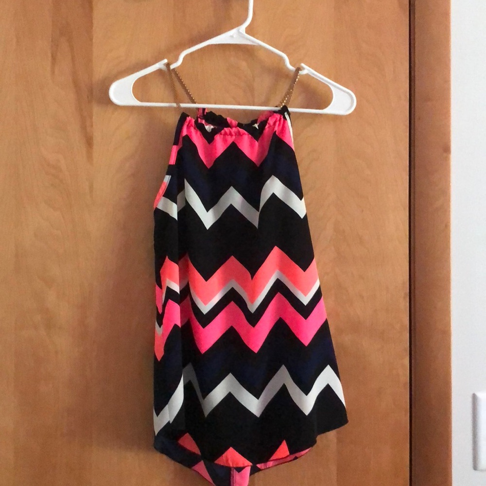 High neck chevron tank top